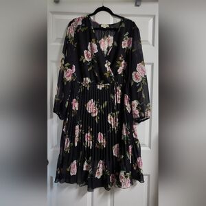 NWT Indigo Rose Womens Floral Sheer Sleeves V- Neck Pleated Black Dress Size 3X